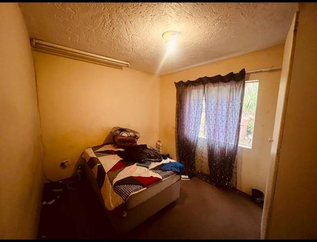 2 BEDROOM TOWNHOUSE FOR SALE IN GEZINA